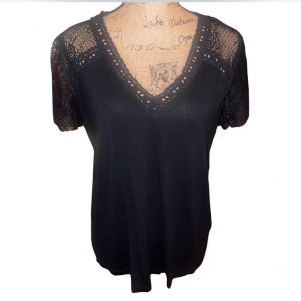 Entro Black Lace Detail Blouse Size Medium - Picture 3 of 7